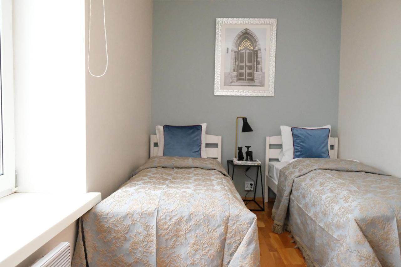 Tallinn City Apartments - 2 Bedroom On Old Town Main Street Viru Ngoại thất bức ảnh